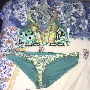 Maaji women’s bikini set